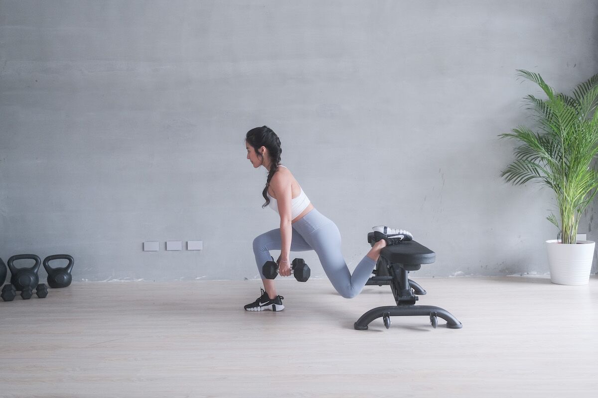 翹臀必練保加利亞分腿蹲！保加利亞蹲的四大好處與進階變化式｜分腿蹲全攻略